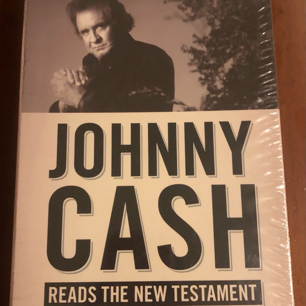 Johnny Cash Reads the New Testament CD Set